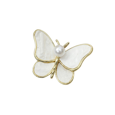 Drăguț și rafinat perla fluture broșă aliaj animale insecte broșe pentru femeie cadou de vacanță ace perla alb fluture broșă
