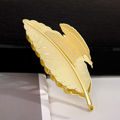 Tendință Geometrie Accesorii pentru păr Femei Agrafă pentru gheare de păr Aur Argintiu Punk Metal Simulare Perlă Big Jaw Crab Articole pentru cap Bijuterii 2022