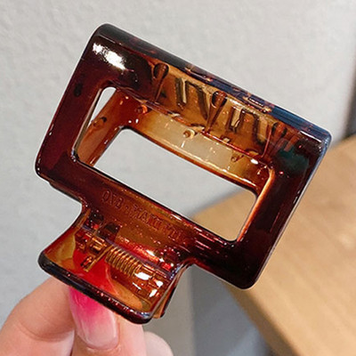 56Styles Koreai Fém Arany Ezüst Női Hajkapcsok Gyöngyök Hajtűk Hajkiegészítők Geometrikus Rák Hajcsat Női Barrette