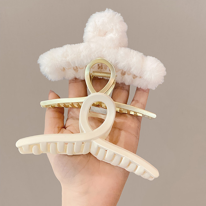 56Styles Koreai Fém Arany Ezüst Női Hajkapcsok Gyöngyök Hajtűk Hajkiegészítők Geometrikus Rák Hajcsat Női Barrette