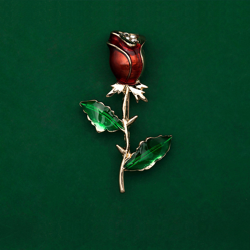 Модна модерна сплав емайлирана брошка с бели флорални листа Брошка с момина сълза Игла с високо качество на бижута за жени Катарама за шал