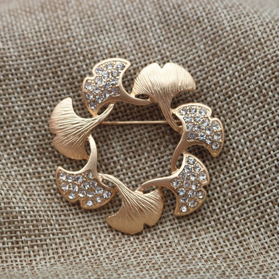 Halloween Vintage baroc placat cu aur cu strasuri de cristal imitație de perle Broșă cu sceptru de flori pentru femei cadou de bijuterii