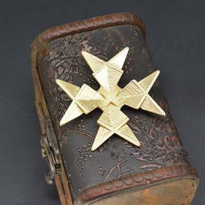 Halloween Vintage baroc placat cu aur cu strasuri de cristal imitație de perle Broșă cu sceptru de flori pentru femei cadou de bijuterii