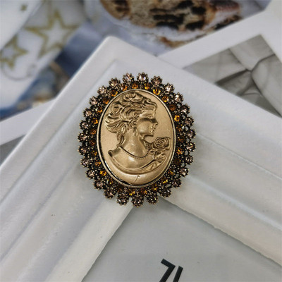 Halloween Vintage baroc placat cu aur cu strasuri de cristal imitație de perle Broșă cu sceptru de flori pentru femei cadou de bijuterii