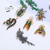 Eredeti személyre szabott Insect Animal bross női retro sokoldalú strassz bross bross kabát kardigán egyszerű kiegészítők