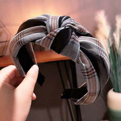 FashIon Benzile de păr înnodate de flanel pentru femei Trendy Girl Sport Face Spălare Bandă Cap Cerc Ornament de păr Accesorii de păr