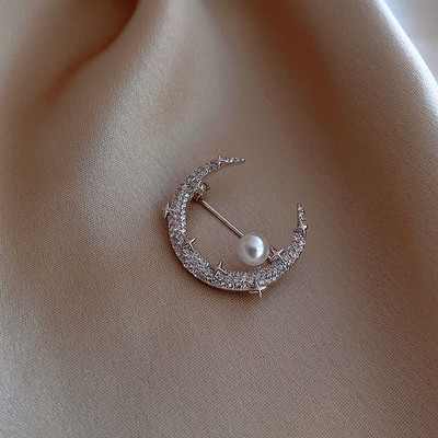 Timlee X165 New Simple Temperamental Leaf Moon Alloy Bros Pins Fashion Jewelry Veleprodaja.