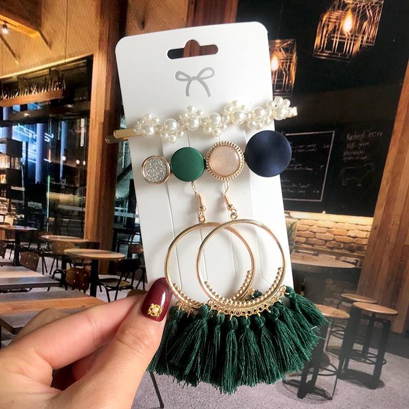 Modni set naušnica Biserne kopče za kosu Ukosnice i naušnice s resicama za žene Akrilne ukosnice Slatke djevojke Dodaci za kosu 2022.