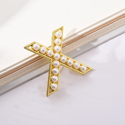 Broșe creative cu litere engleză din perle de imitație pentru femei, ace emailate, insigne, bijuterii, cadouri pentru Anul Nou Prieteni значки