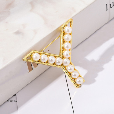 Broșe creative cu litere engleză din perle de imitație pentru femei, ace emailate, insigne, bijuterii, cadouri pentru Anul Nou Prieteni значки