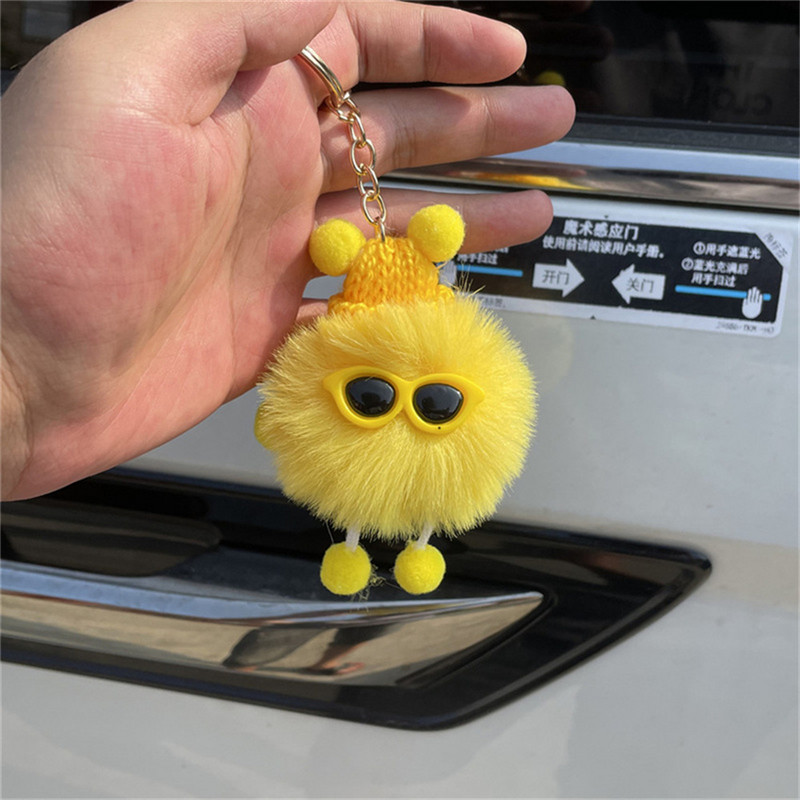 Mini brichete drăguțe breloc de pluș păpușă cu pompon de desene animate multicolore creativă cu breloc metalic pentru femei Accesorii pentru rucsac