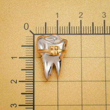 Hanreshe Medical Dental Care Tooth Brooch Pins Dentist Funny Lapel Ranica Badge Jewelry Gift for Doctor Nurse Medicine Student