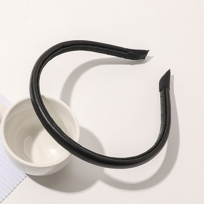 Svijetle šarene PU kožne trake za kosu Pokrivala za glavu za djevojke Modni dizajneri Mašne s čvorovima Trake za glavu Dodaci za kosu za žene