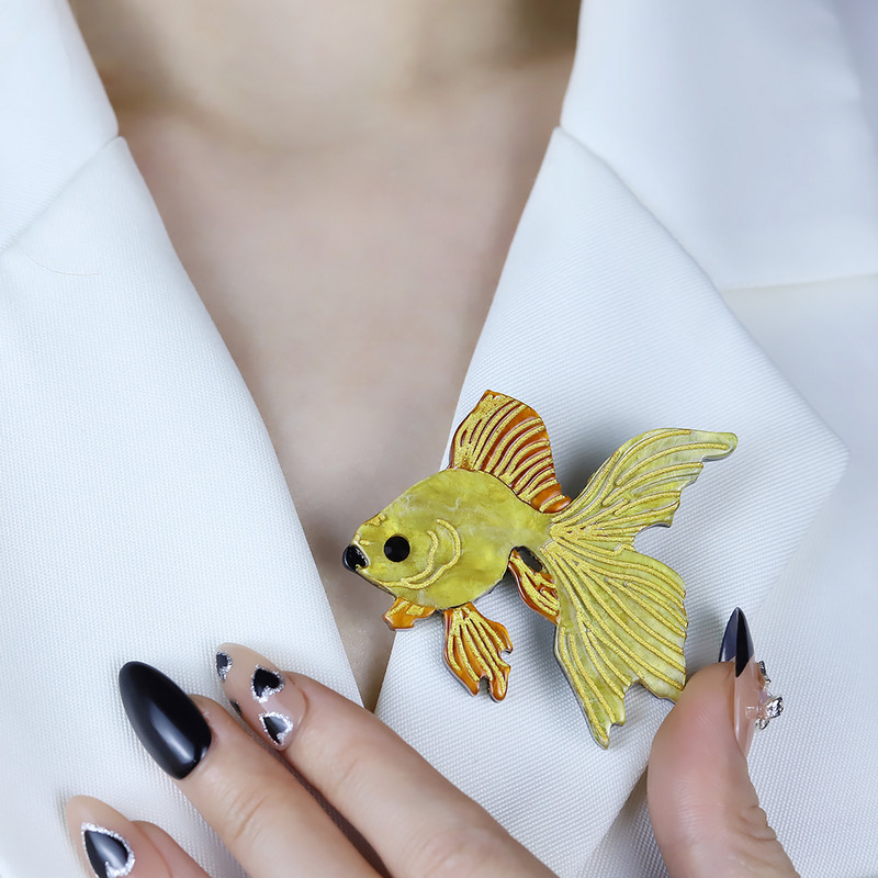 Broșe realizate manual Arcylic Vivid Goldfish Femei Portocaliu Pește Email Banchet Broșă Ace Bijuterii personalizate Accesorii en-gros