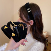 Bentite de păr neagră flocate de modă Accesorii pentru păr coreeană cu inimă de aur