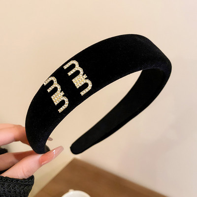 Bentite de păr neagră flocate de modă Accesorii pentru păr coreeană cu inimă de aur