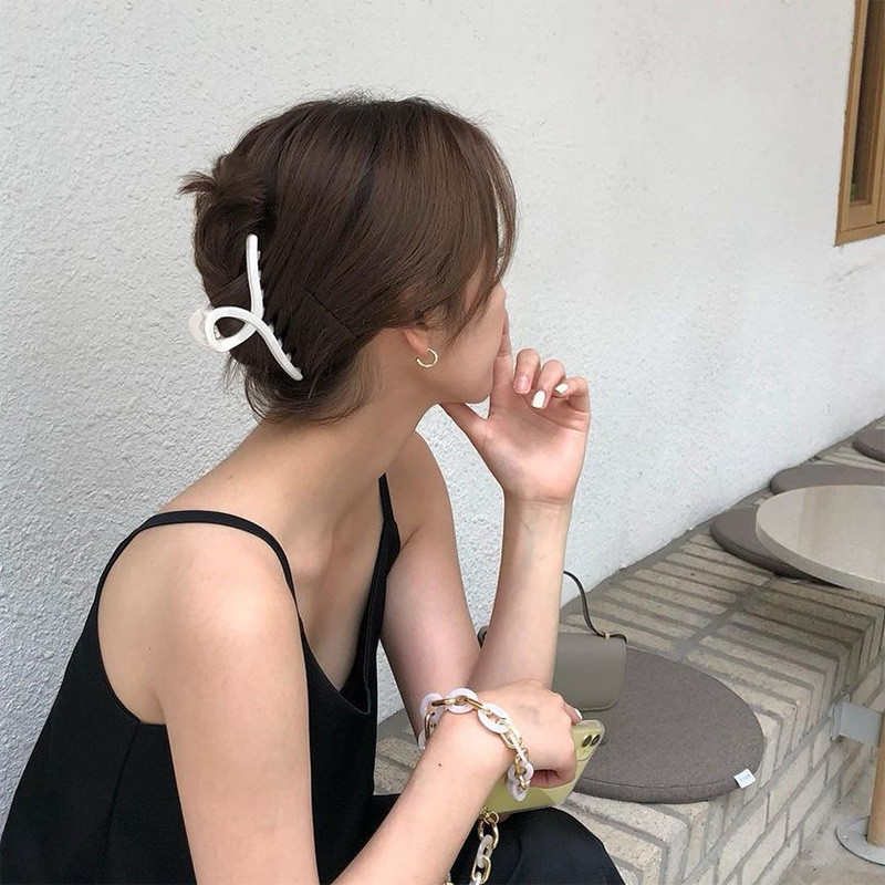 Velika akrilna ukosnica Crab Hair Claw Clip Držač za konjski rep od smole za kupanje Velike stege za kosu Modni frizerski dodaci za žene