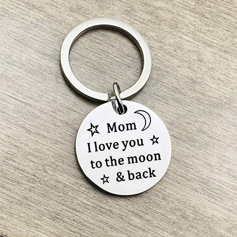 "Szeretlek a Holdig és vissza" feliratos kulcstartó bűbáj Hálaadás Apák napja Anyák napi ajándékok Jelentős díszek