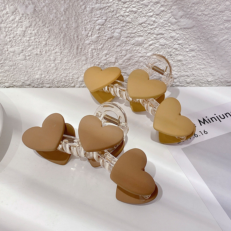 Nagy szívű hajkarmos kapocs Nagy Barrette lófarok tartó Gyöngy Claw Clips Tűk Hajcsat Nyári koreai hajkiegészítők nőknek
