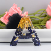 Нов черен помпон 26 английска азбука от смола със златно фолио Ключодържател Талисмани Изискан ключодържател с букви Дамска чанта Направи си сам Орнаменти