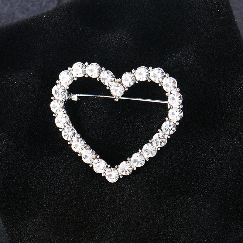 baiduqiandu Nový príchod Klasická krištáľová brošňa so srdcom Špendlíky Trendy oblečenie Šaty Šperky Doplnky