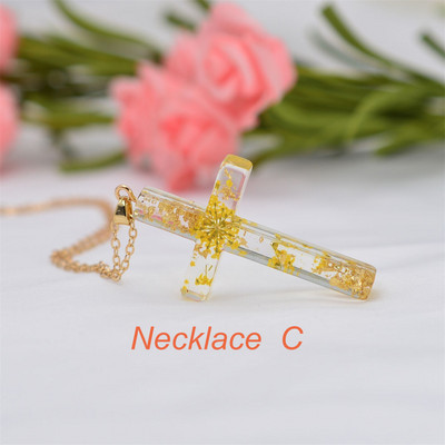 Cruce creativă rafinată de umplere breloc din rășină farmecul femeie decorațiuni geanta breloc pandantiv accesoriu cadou suvenir creștin