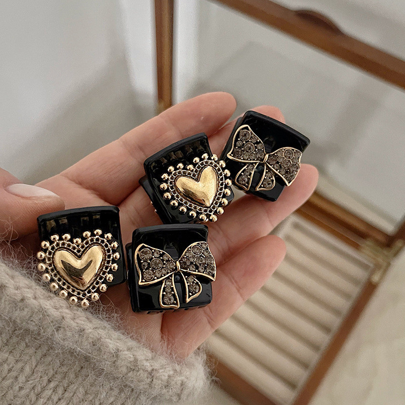 Kis aranyos arany hajcsipeszek Női Lányoknak Mini Szívbilincs Haj Karmos Csíp Csípek Barrettes Rák koreai divatos hajkiegészítők