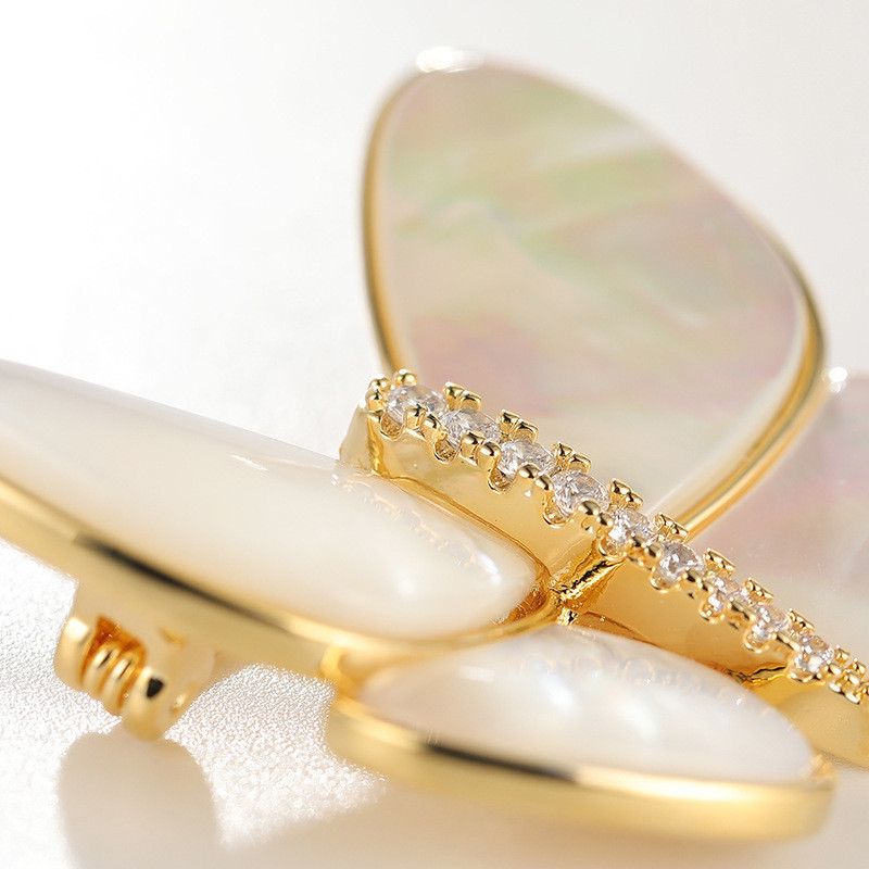 Broșă Fluture Cochilie Elegantă Zircon Cubic Auriu Costum Brose Broșă Îmbrăcăminte Ace Ornament Bijuterii Cadouri Femei