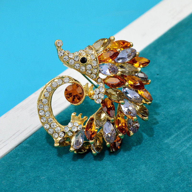 CINDY XIANG Slatki broš u obliku ježa, modni broševi sa kamenčićima za žene, kristalni životinjski nakit, smiješni dodaci za zimski dizajn