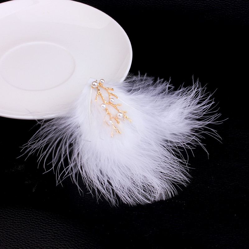 Ace de păr cu pene albe de modă Bijuterii pentru păr Nuntă de aur Accesorii pentru păr de mireasă Decor pentru căciulă Agrafe de păr pentru femei fete