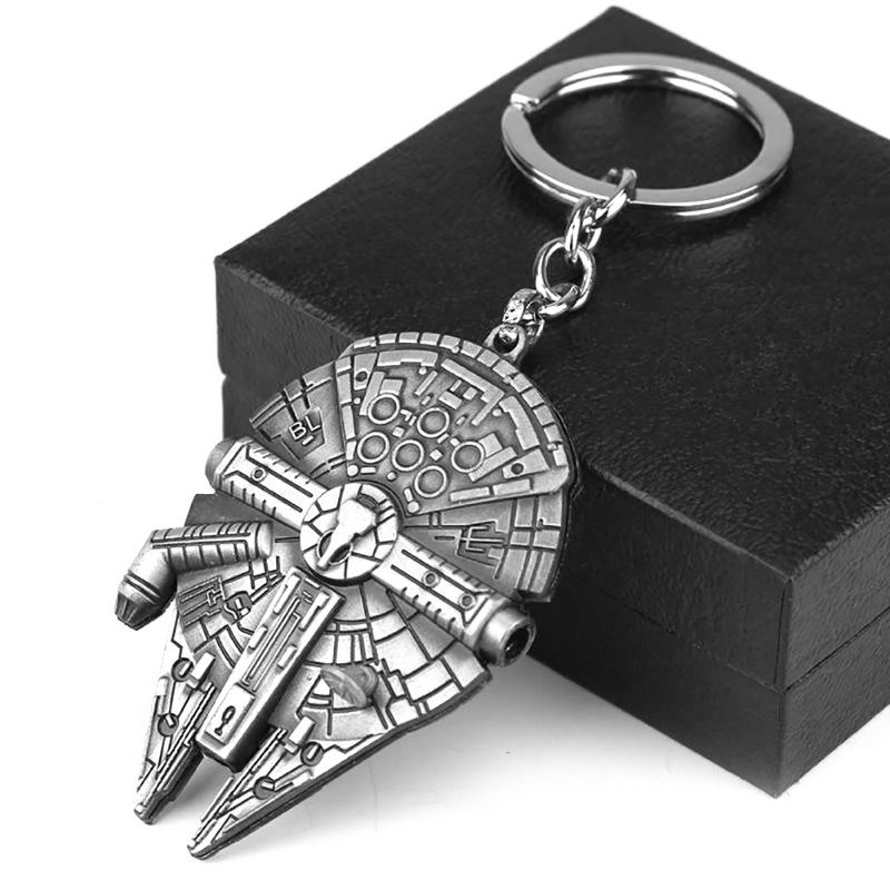 Film Disney Războiul Stelelor Breloc la modă Millennium Falcon Accesorii de modă vintage Breloc Suport cheie mașină pentru bărbați Cadou