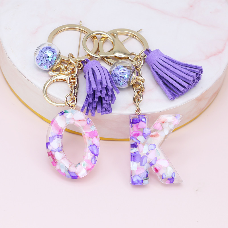Brelocuri cu ciucuri de modă Bijuterii pentru femei Litere AZ Pandantiv inițial pentru geantă din rășină Breloc drăguț Breloc Accesorii