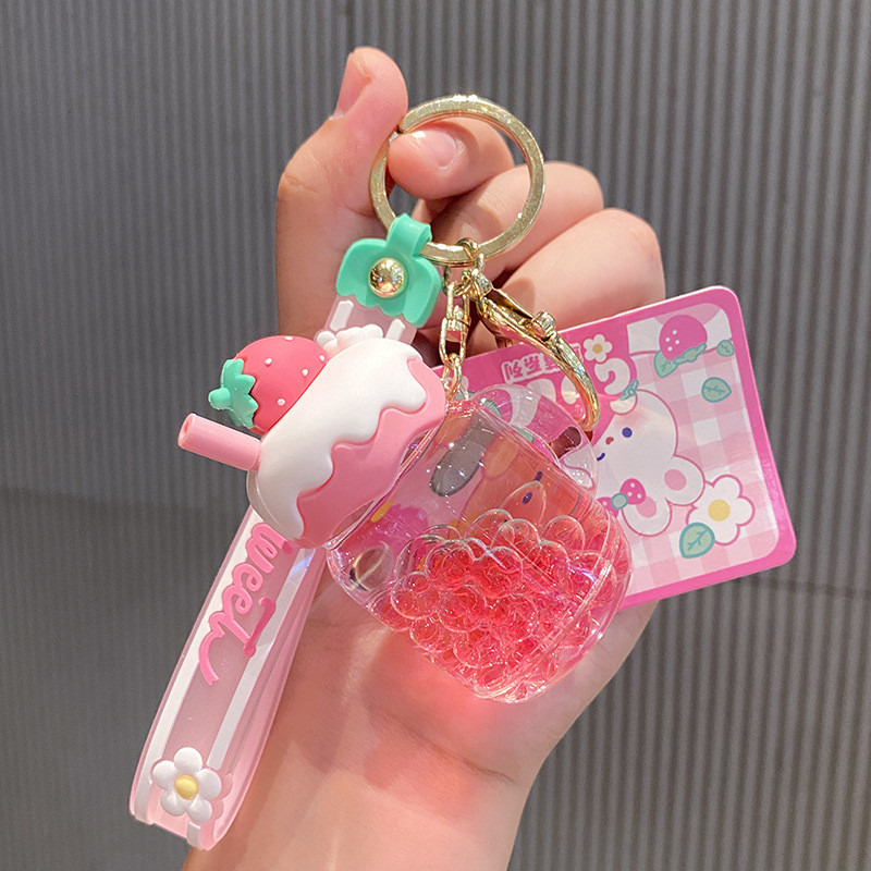 Dulci căpșuni cremă fructe ceașcă breloc acrilic lichid în mișcare nisip mișcător roz mărgele breloc femei geanta pandantiv breloc cadou