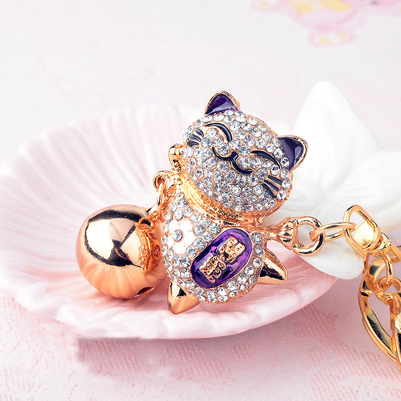 Aranyos kristály kulcstartó női ötvözet nagy harang strassz Japán Lucky Cat autó kulcstartó lány táska medál ékszer kulcstartó állat