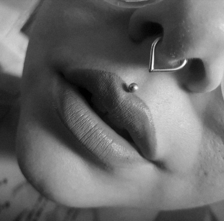 Inel pentru nas din oțel titan, inel pentru piercing septum naz, margele de lanț de frunze pentru femei, bărbați, piercing pentru corp pentru cartilaj, bijuterii gotice