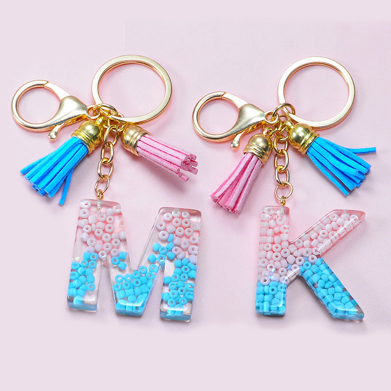 Madingi akriliniai ryžių karoliukai Raktų pakabukas Piniginė Piniginė Charms Crystal 26 Initials Raktų pakabukai Moterims Vaikų Dovanos vakarėliams