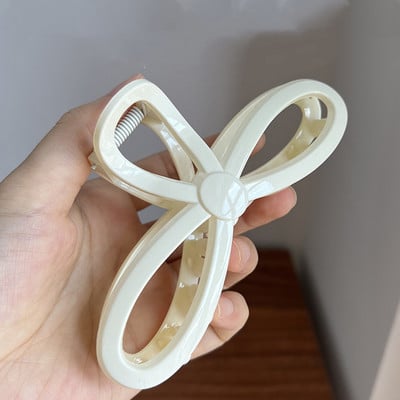 2022-es új Claw Clip for Women Temperamentum retro gyanta Haj Claw nagy méretű hajbilincsek Claw Clip Crab Chic hajkiegészítők Ajándék