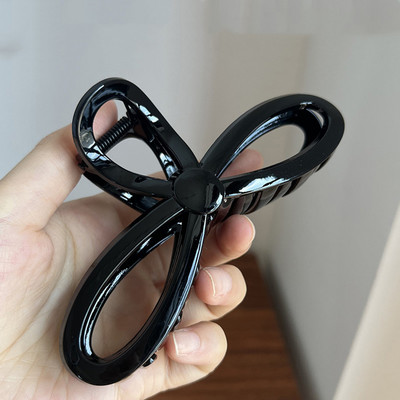 2022-es új Claw Clip for Women Temperamentum retro gyanta Haj Claw nagy méretű hajbilincsek Claw Clip Crab Chic hajkiegészítők Ajándék