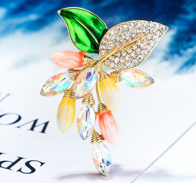 CINDY XIANG Broșe cu flori cu stras pentru femei, frumos emailat, struguri, haină, pulover, bijuterii de nuntă