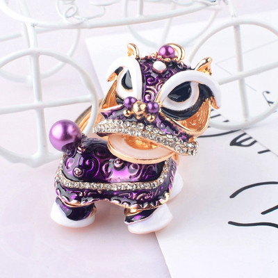 Farebná čínska etnická kľúčenka Krásny tanec Lev kľúčenka Lev kľúčenka prívesok do auta