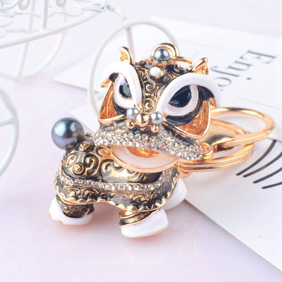 Farebná čínska etnická kľúčenka Krásny tanec Lev kľúčenka Lev kľúčenka prívesok do auta