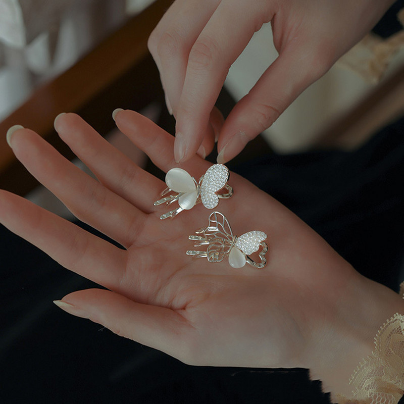 Nieuwe Butterfly Metalen Krab Klauw Clip Voor Vrouwen Meisjes Charm Barrette Vol Strass Bruiloft Haar Accessoires Sieraden Gift