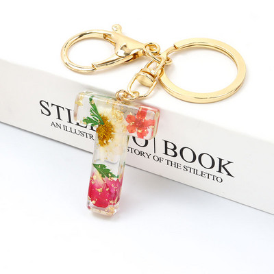 Μπρελόκ Real Dried Flower 26 Initial Letter Exquisite Crystal Resin AZ Αγγλικό Alphabe Charm Μπρελόκ Γυναικεία τσάντα κλειδί Αξεσουάρ