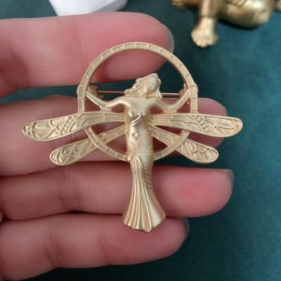 FFLACELL 2020 NEW Γυναικεία Μόδα Ματ Μεταλλικό Πορτρέτο Καρφίτσες Προσώπου Χρυσό Χρώμα Αφηρημένο Πορτρέτο Δώρα Κοσμήματα για πάρτι καρφίτσα