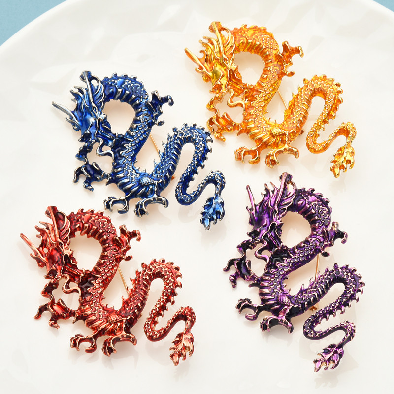 Wuli&baby Enamel Flying Dragon καρφίτσες για γυναίκες Unisex 4-χρωμα Pride Dragon Party Casual Δώρα καρφίτσας