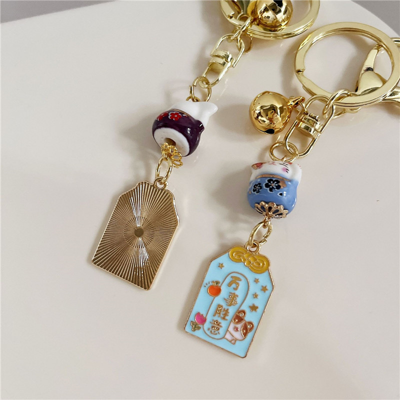 Tradicionalna keramika Lucky Cat Amulet Omamori Sretno bogatstvo Veleprodajni artikli za butik Molitva Privjesak za par Gif