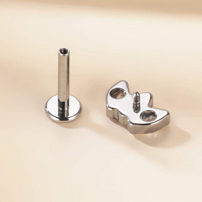 ASTM F136 Titanium 3 Zircon Paved Top Labret Lip Stud Ureche Cartilage Tragus Helix Piercing Ureche Studs Snug Body Jewelry Comert cu ridicata