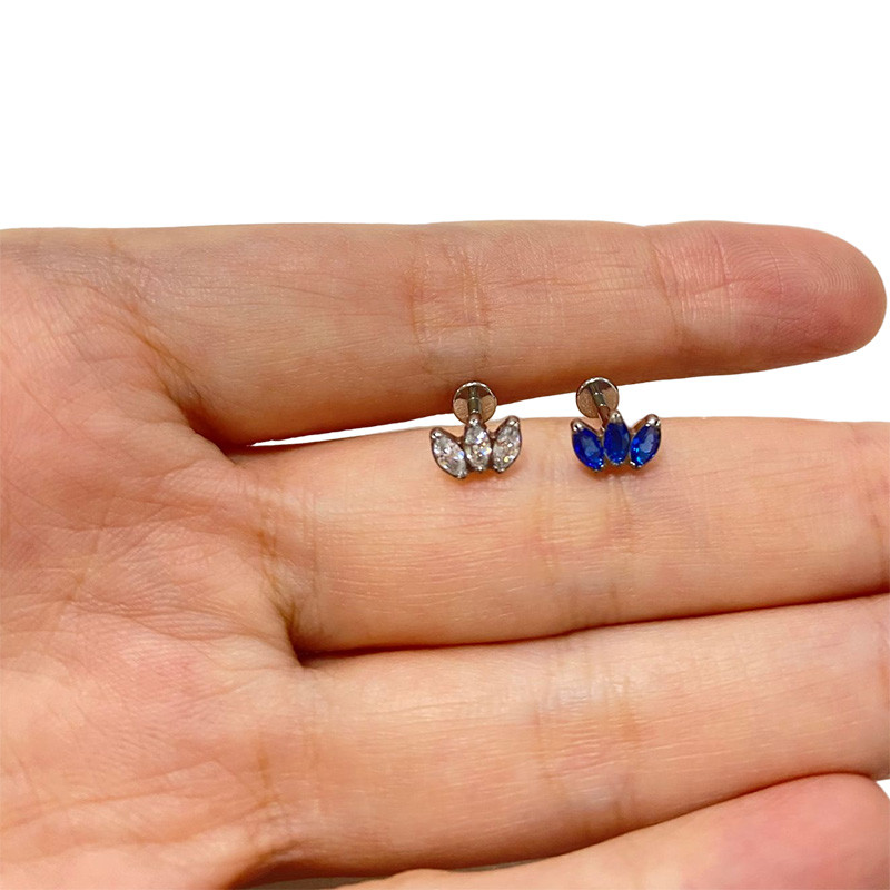 ASTM F136 Titanium 3 Zircon Paved Top Labret Lip Stud Ureche Cartilage Tragus Helix Piercing Ureche Studs Snug Body Jewelry Comert cu ridicata