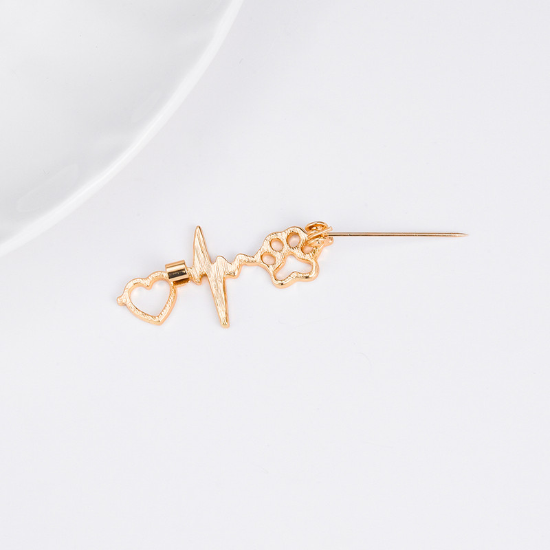 Hanreshe Ace pentru broșă cu labe de inimă drăguță pentru animale de companie ECG placate cu argint, bijuterii creative medicale veterinare pentru femei, fete