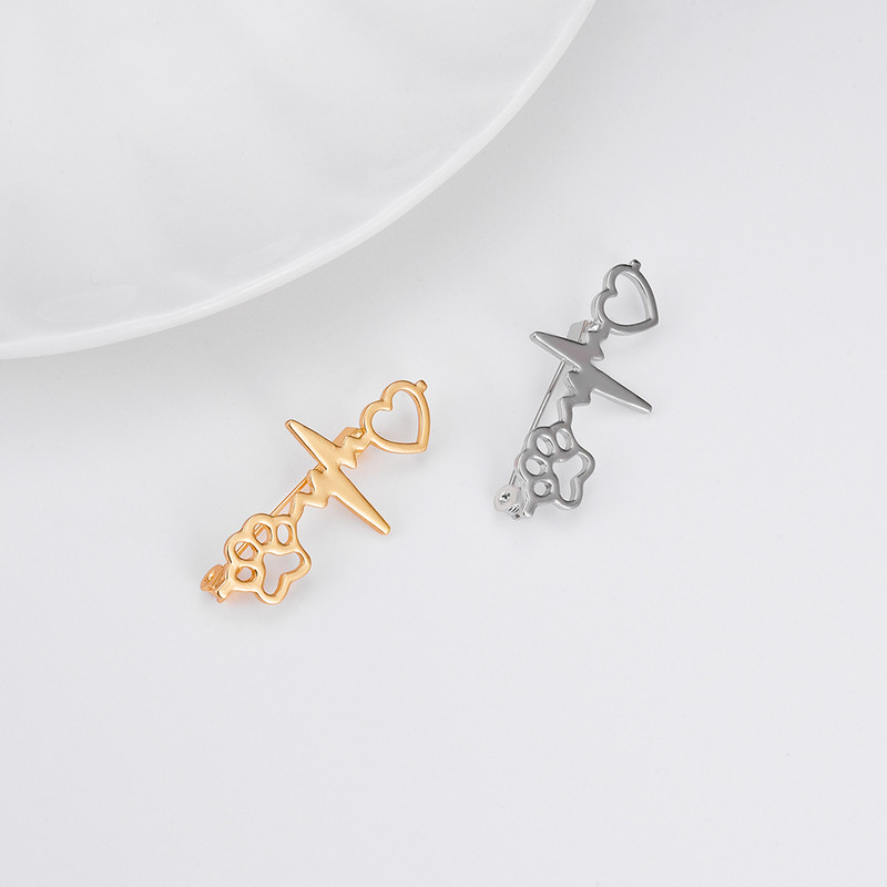 Hanreshe Ace pentru broșă cu labe de inimă drăguță pentru animale de companie ECG placate cu argint, bijuterii creative medicale veterinare pentru femei, fete